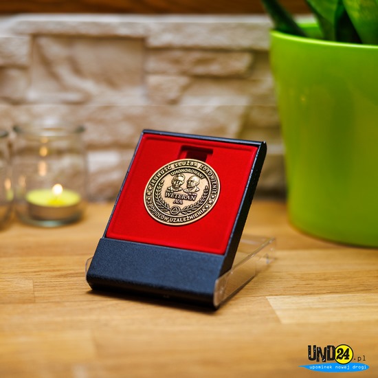 Medal - Uhonorowany Weteran AA z Popiołów Uzależnienia